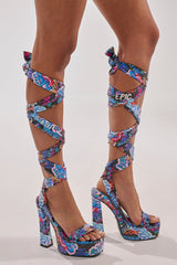 AKIRA GOLD MAGRITTE GRAFFITI STRAPPY CHUNKY SANDAL