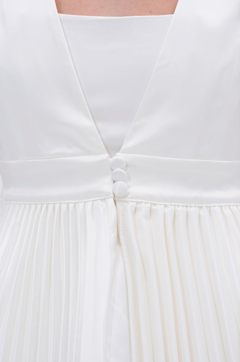 SWEET THING PLEATED SATIN BLAZER