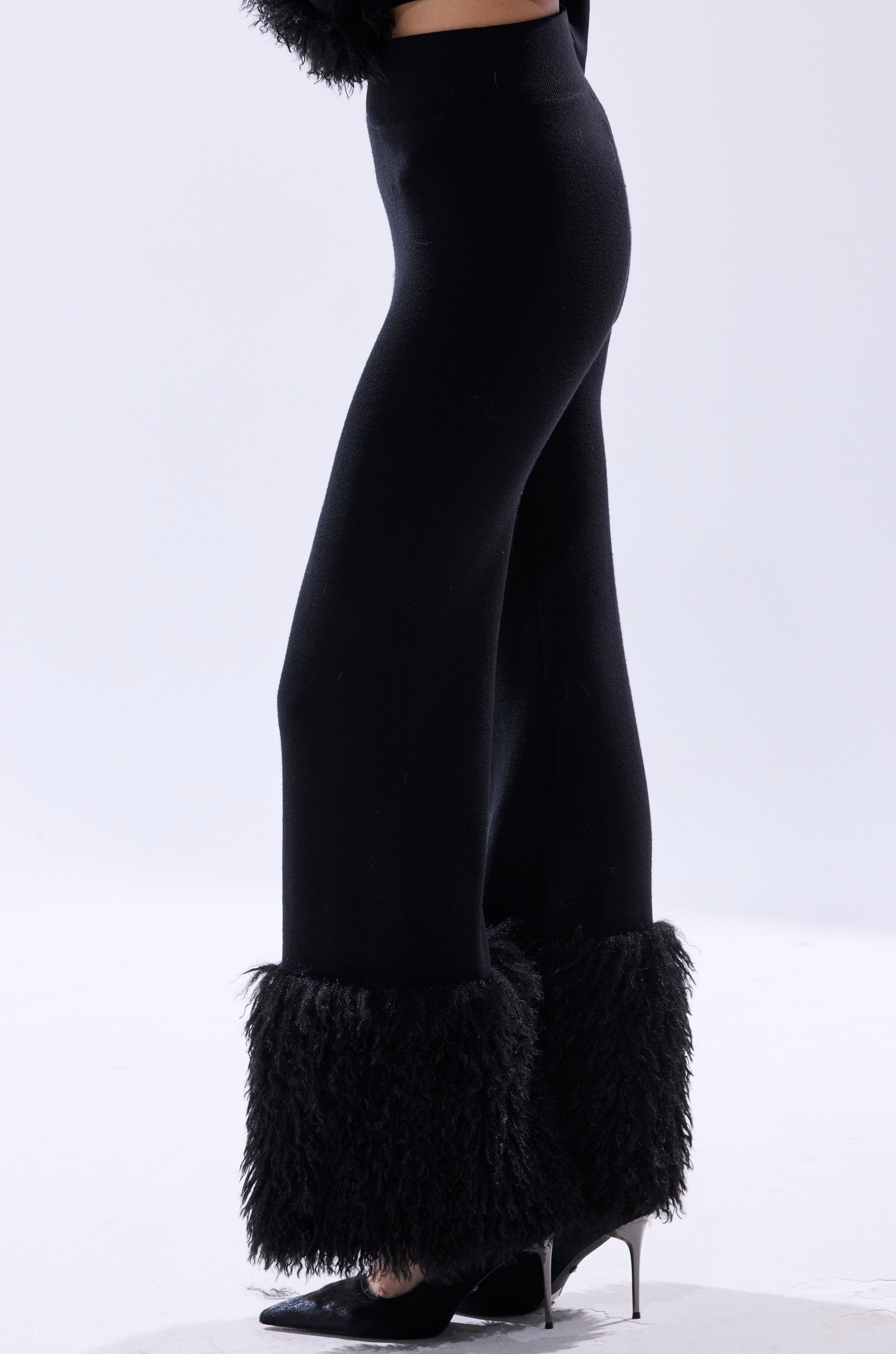 COZY VIBES SWEATER PANT WITH FUR CUFF IN BLACK