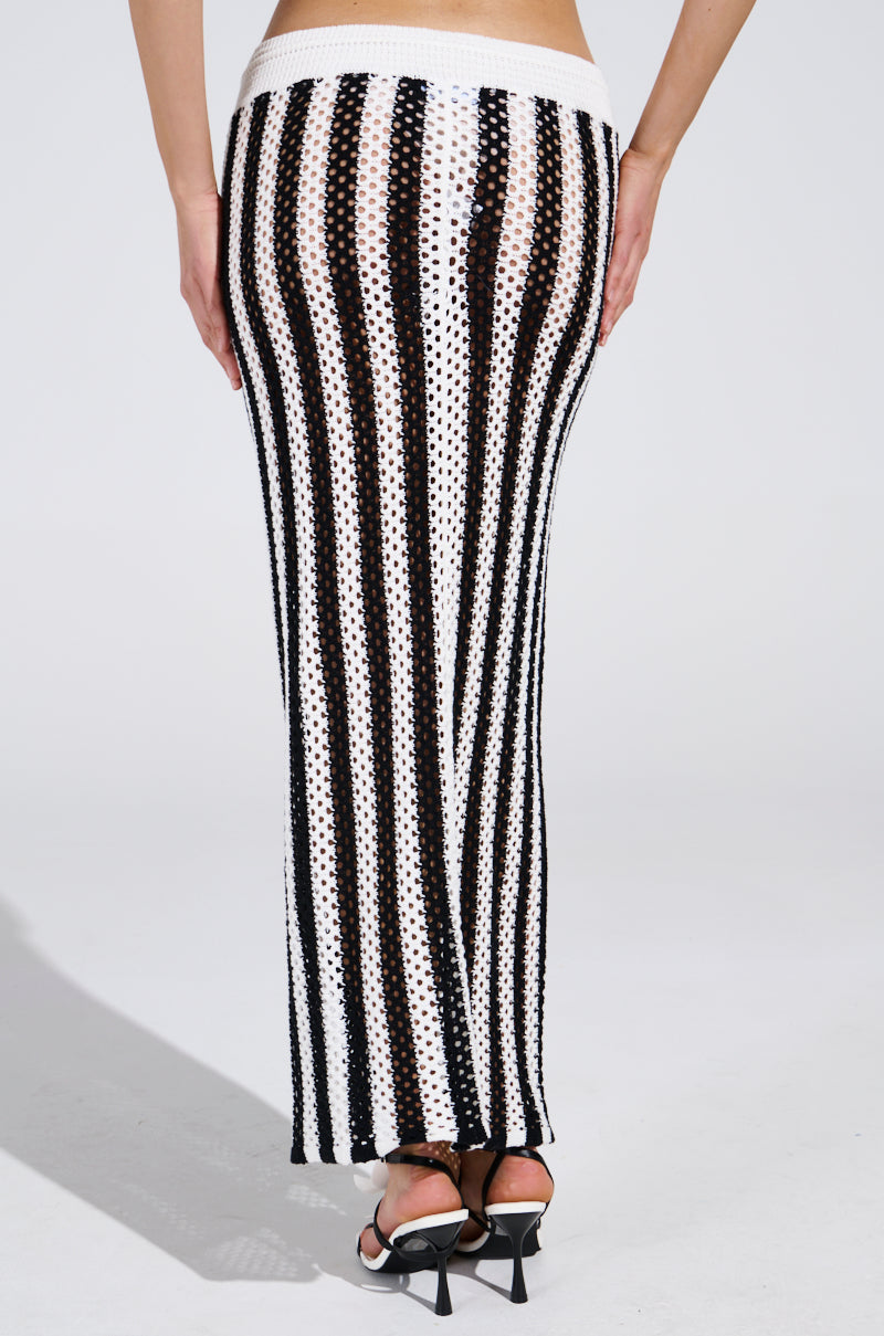 SUNNY DAYS CROCHET MAXI SKIRT