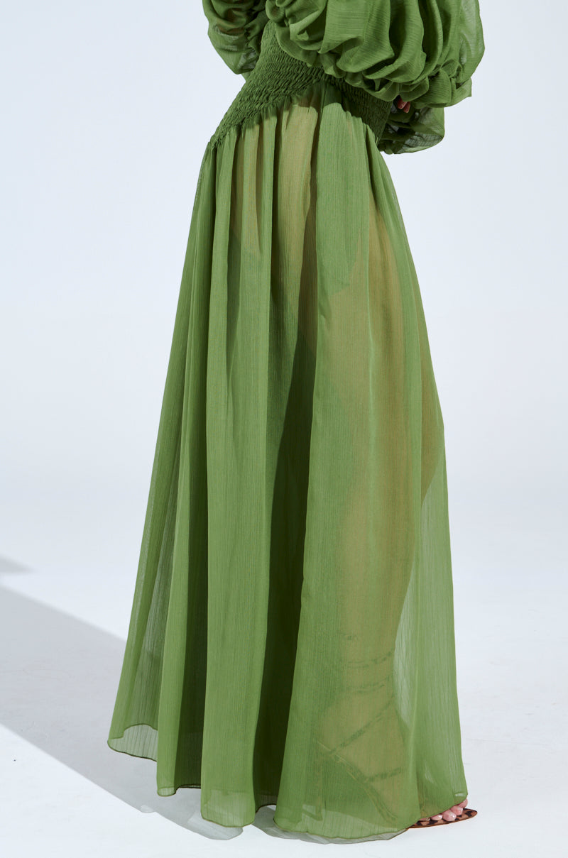 LAURA RUCHED PALAZZO PANT IN GREEN