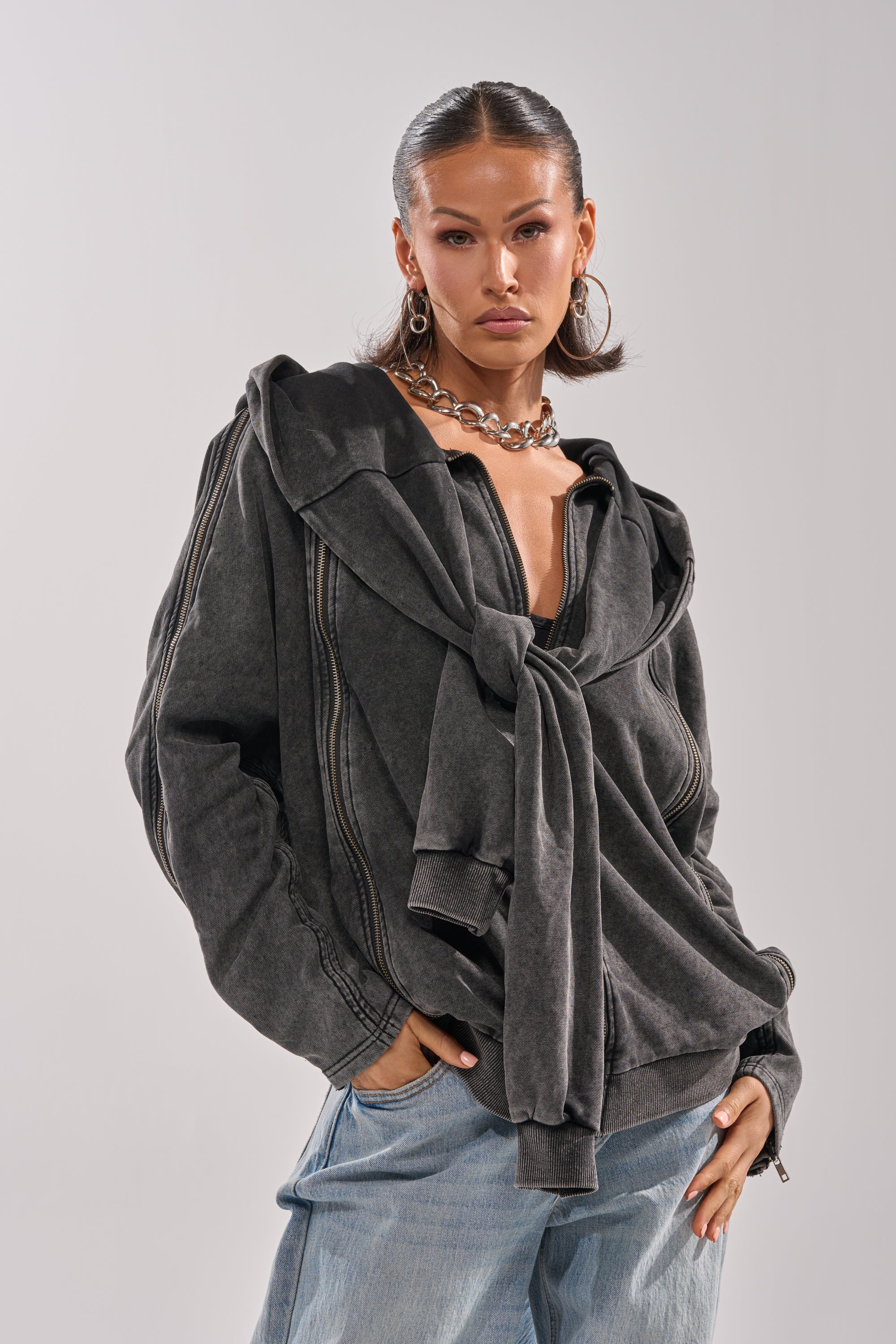 COOL GAL TIE SWEATSHIRT