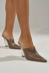 AKIRA GOLD SANCTUS GREY PVC PUMP