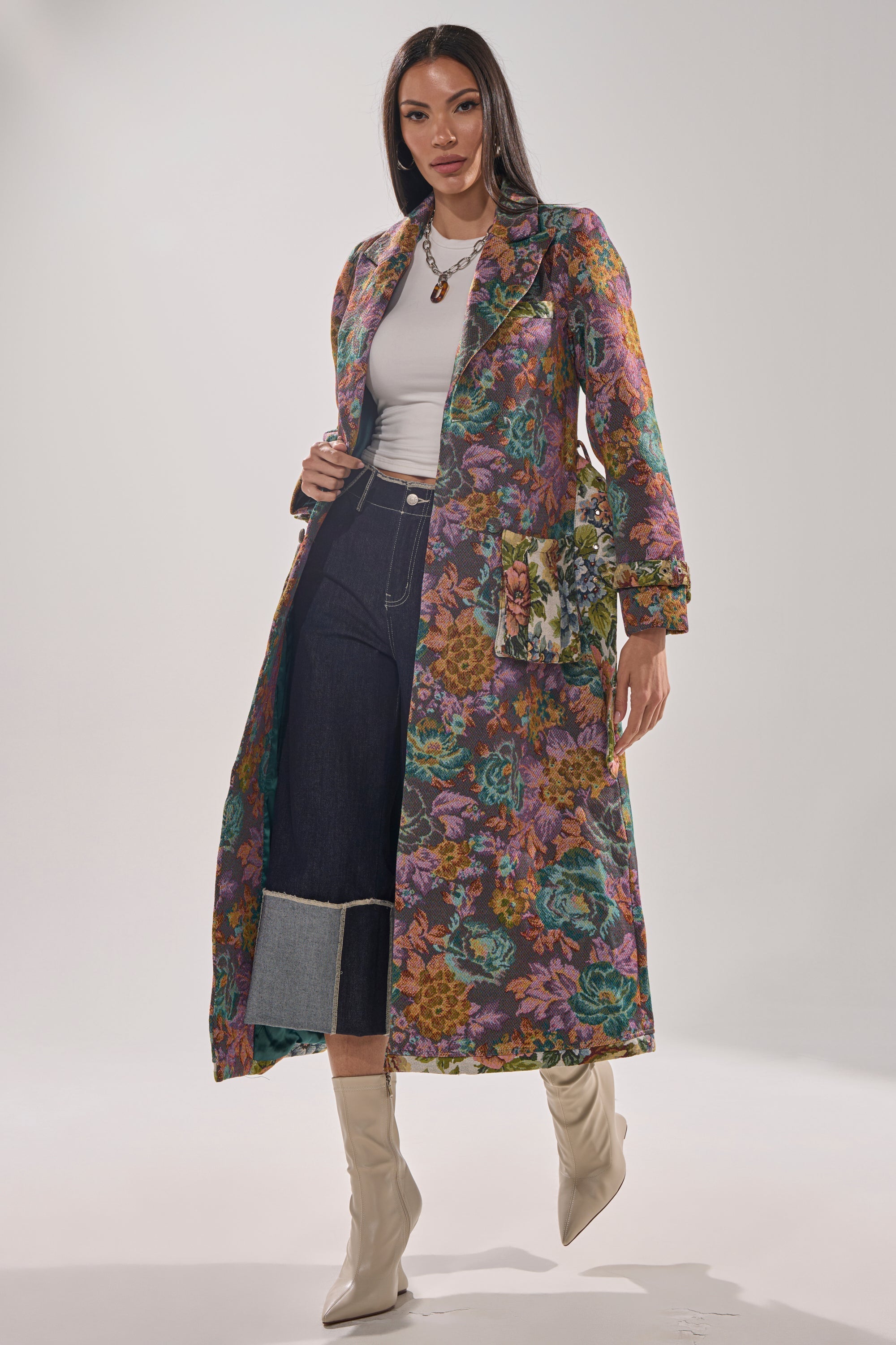 SHOW OFF TAPESTRY TRENCH