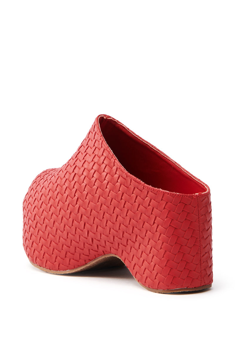 AZALEA WANG TEATREE RED CLOG