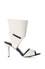 AZALEA WANG NINNETTE WHITE FUTURISTIC SANDAL