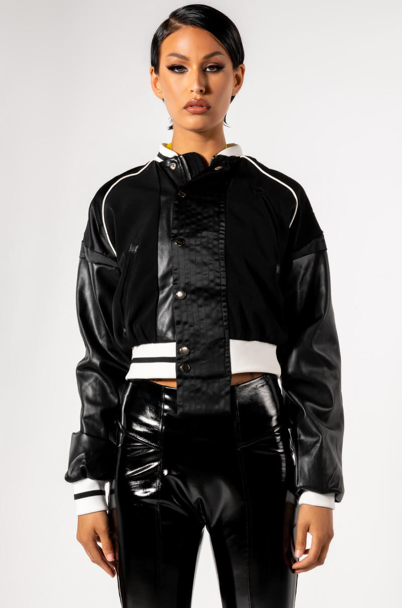 RUNNER FITTED CROP VARSITY BOMBER