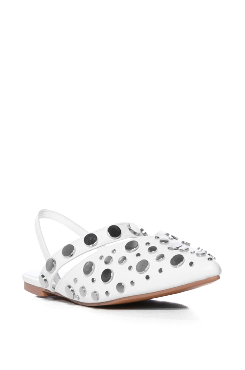 AZALEA WANG TESSIE WHITE SILVER EMBELLISHED FLAT