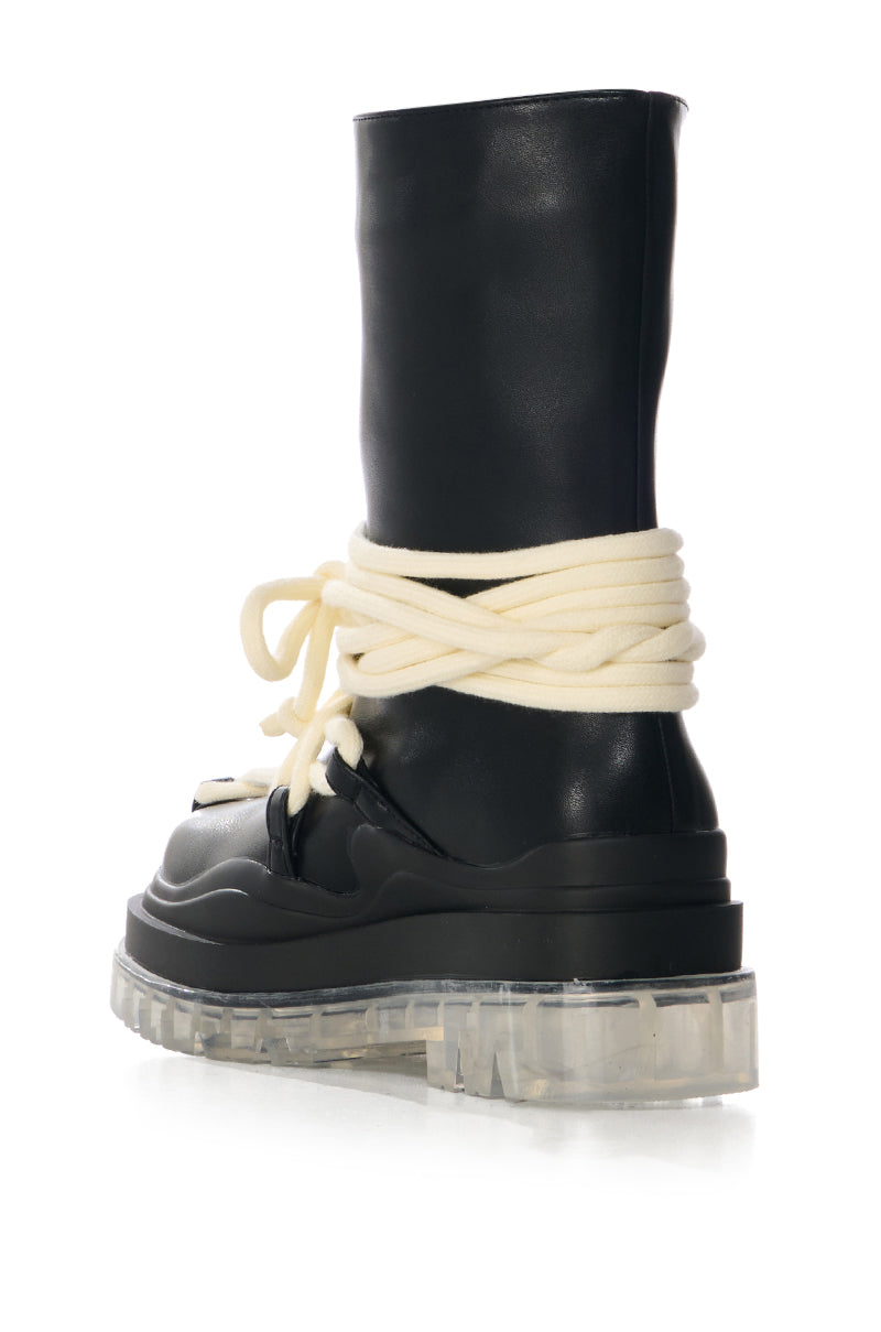 AZALEA WANG STOKES BLACK FLATFORM BOOTIE