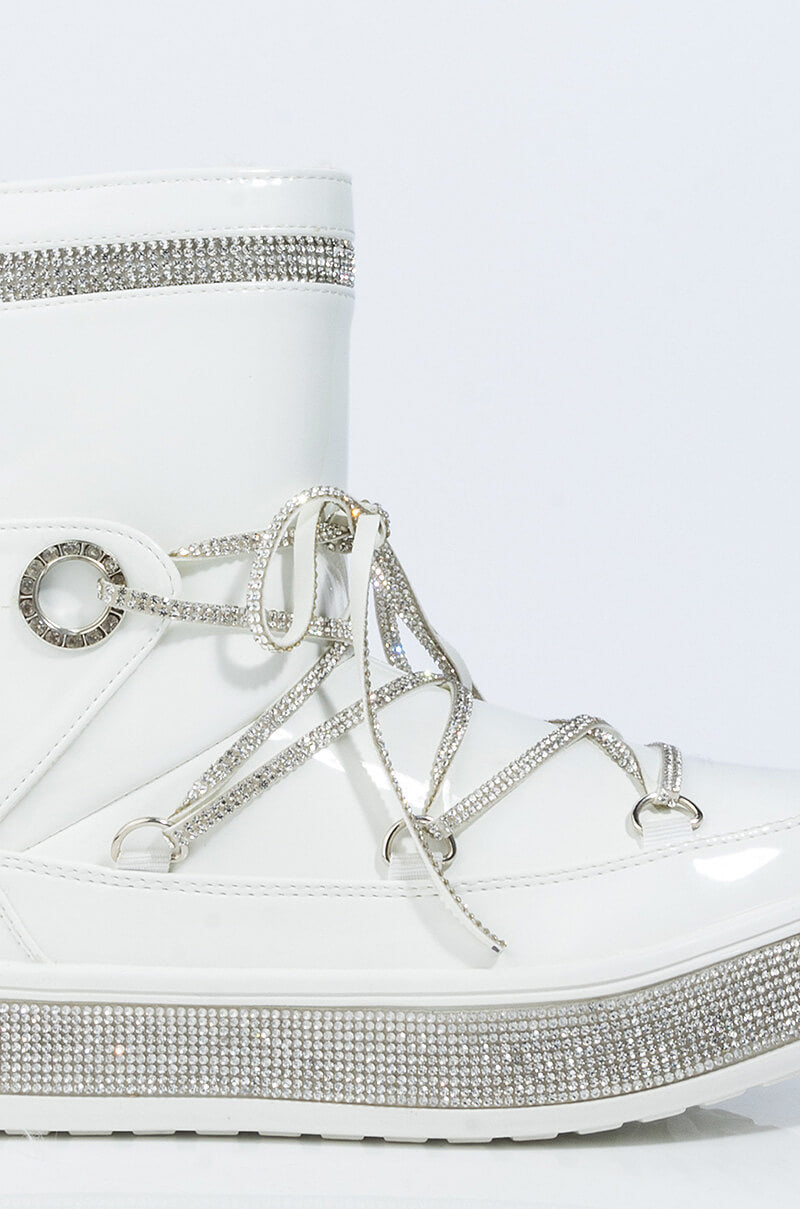 AZALEA WANG TAKE ME AWAY FLAT BOOTIE IN WHITE