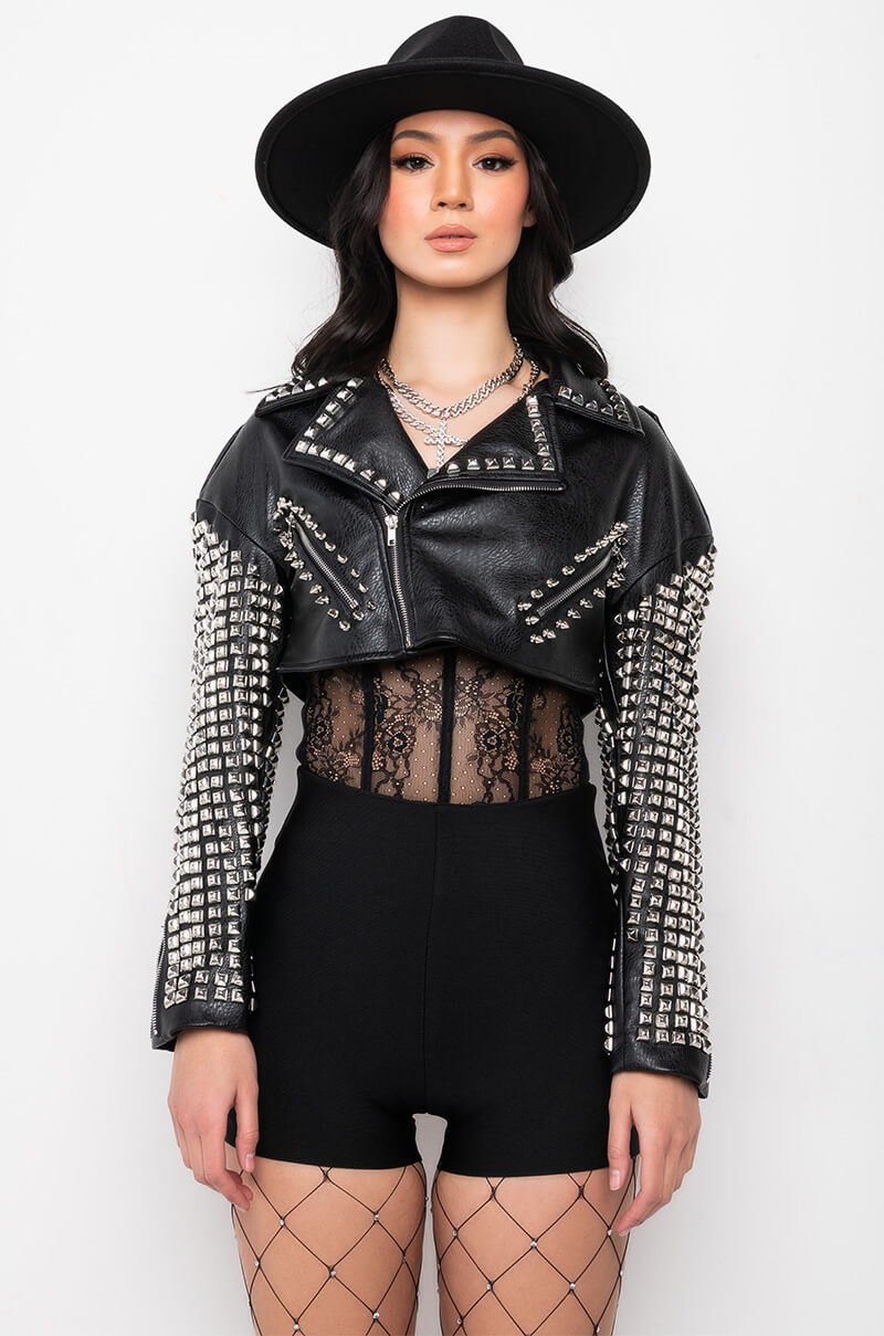 THE ESSENTIAL MOTO JACKET WITH STUDDED ARMS
