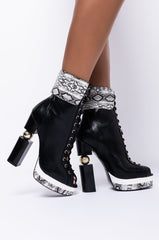 AZALEA WANG THINKING OUT LOUD CHUNKY HEEL BOOTIE IN BLACK