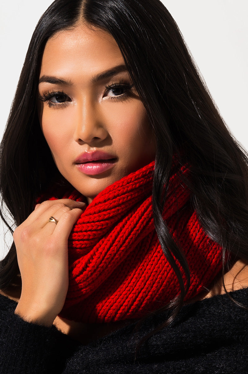 BAILEE KNIT MATCHING INFINITY SCARF RED