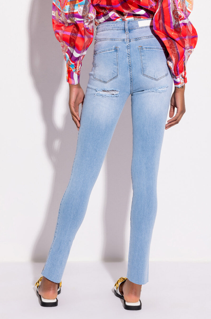 BARE-BUTT HIGH RISE SKINNY DENIM PANTS