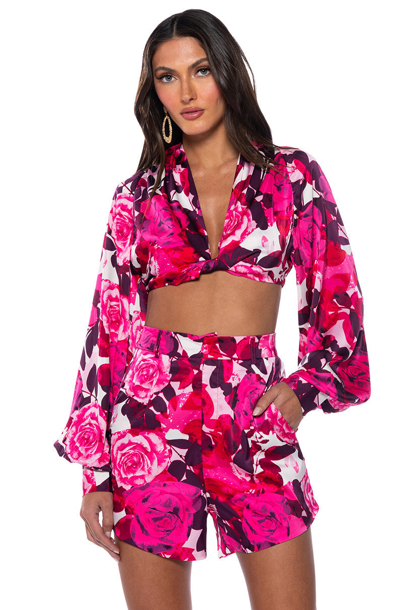 COME MY WAY MINI SHORTS