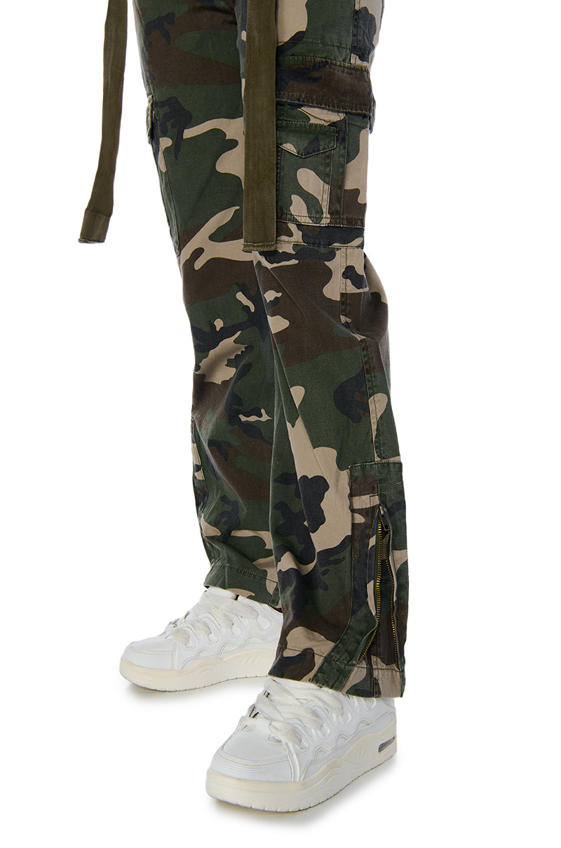 COPY THAT CAMO CARGO PANT