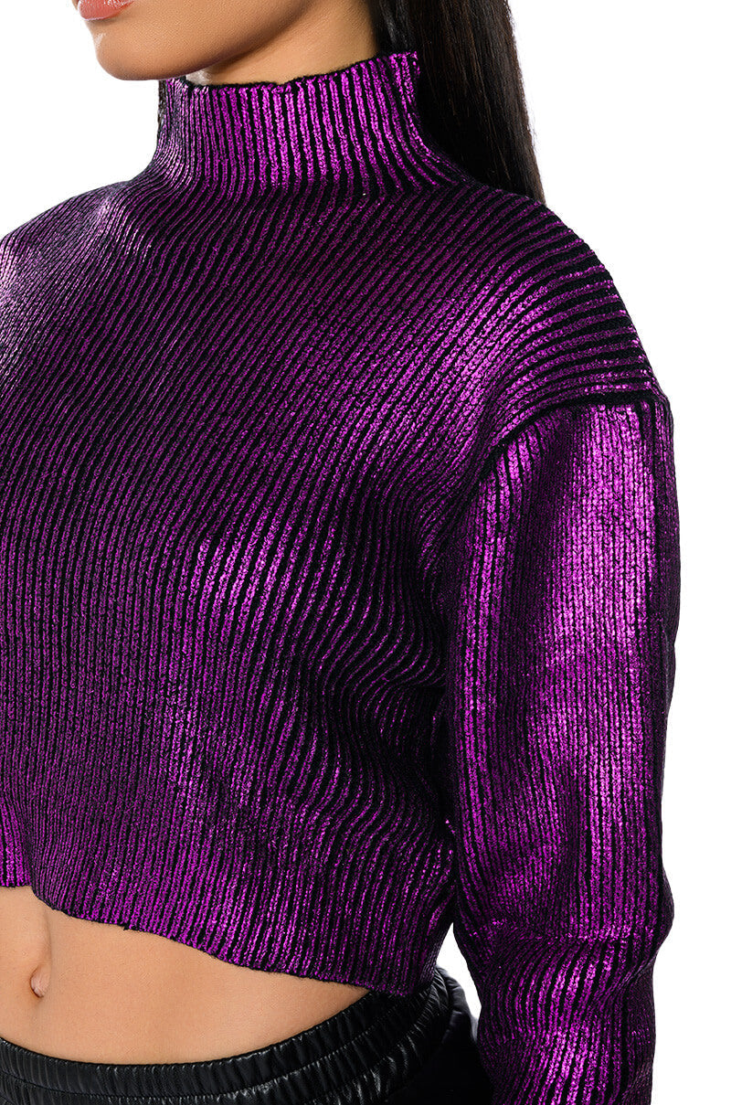 COSMO METALLIC COATED CROP TURTLENECK SWEATER