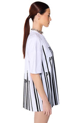 COUNT IT UP SHORT SLEEVE EMBELLISHED T-SHIRT