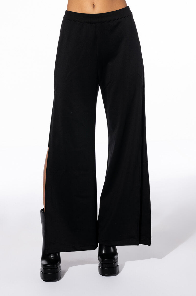 GAME ON WIDE LEG WITH SLITS