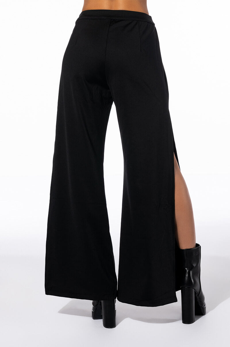 GAME ON WIDE LEG WITH SLITS