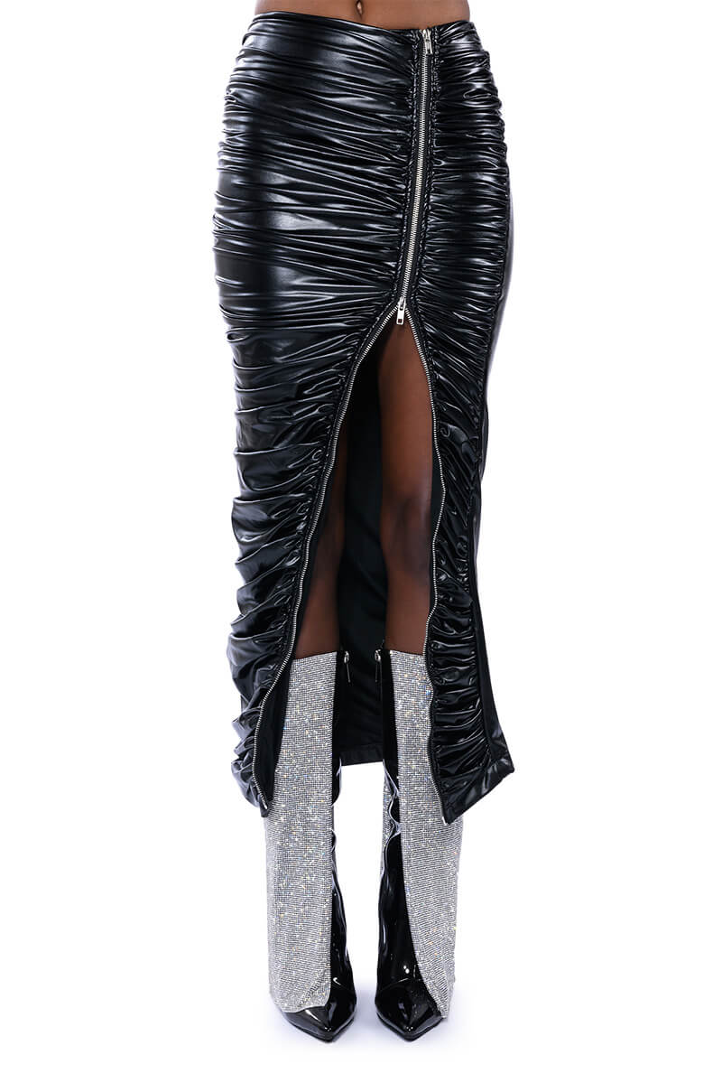 GIULIA FAUX LEATHER SKIRT WITH ZIPPER