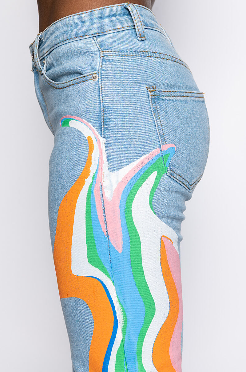 I AM ME SHAR STRAIGHT PRINTED DENIM