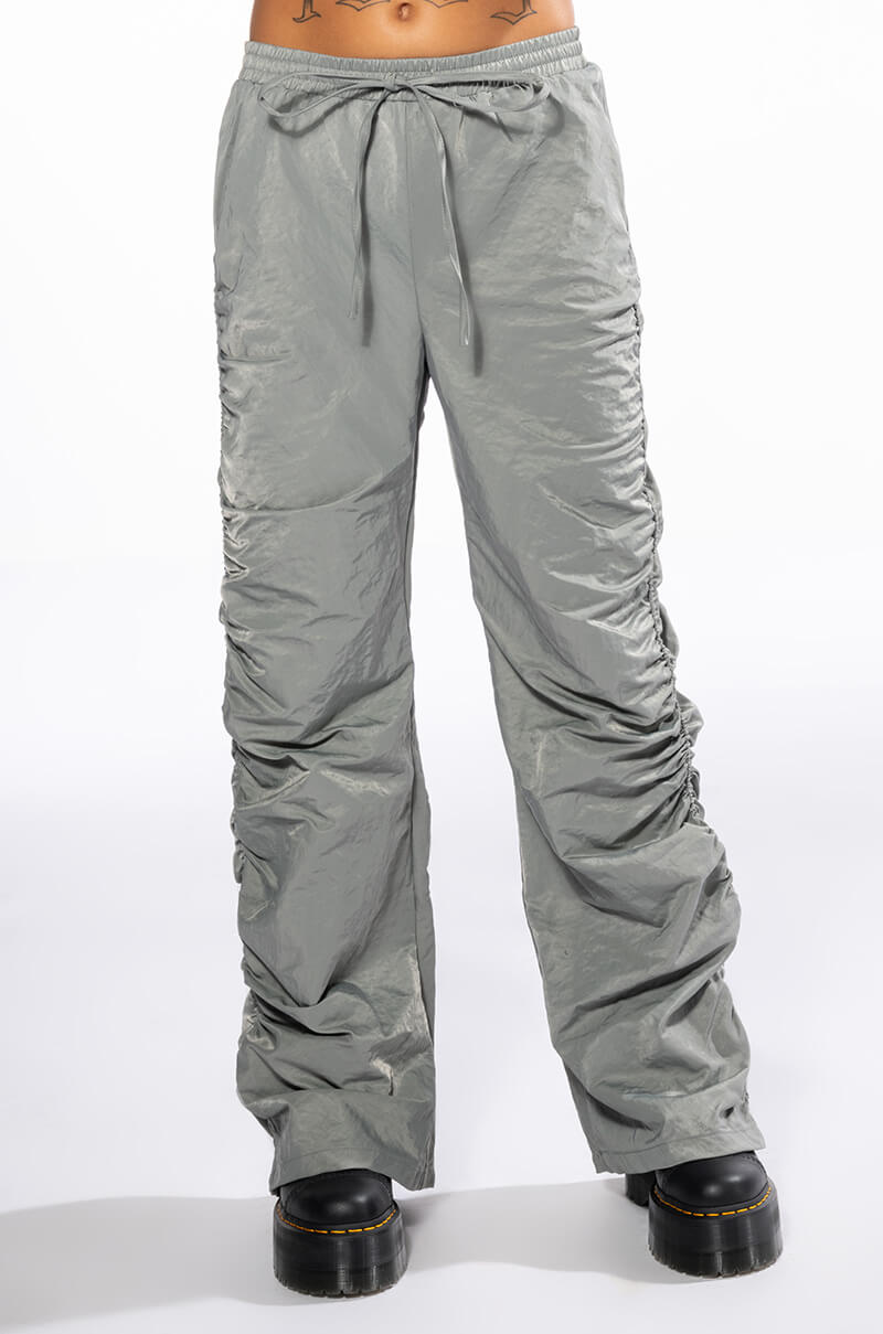 I JUST WANNA BE SEEN JOGGERS