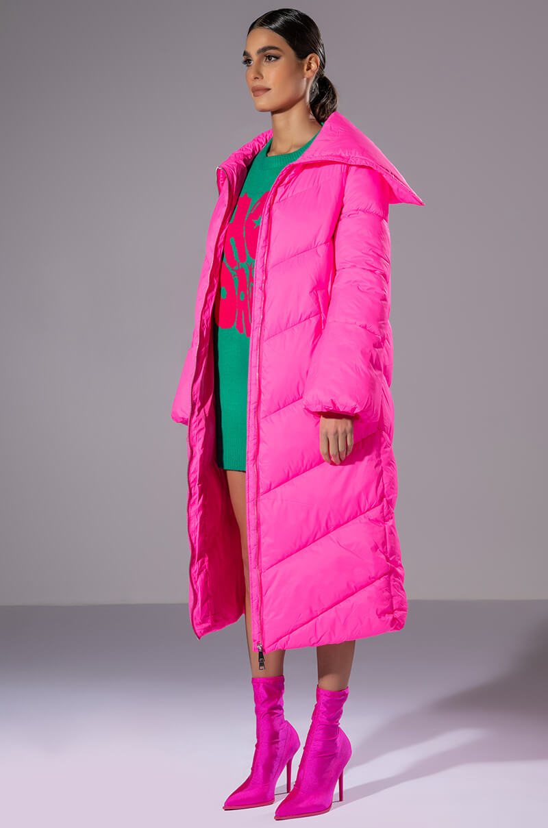 LOLITA LUXE ESSENTIAL PUFFER COAT IN PINK