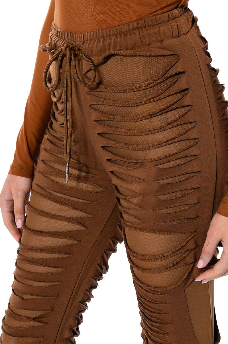 LENNOX DISTRESSED JOGGER