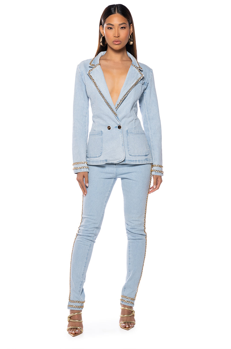 ME MYSELF AND I CHAIN DETAIL SKINNY JEAN