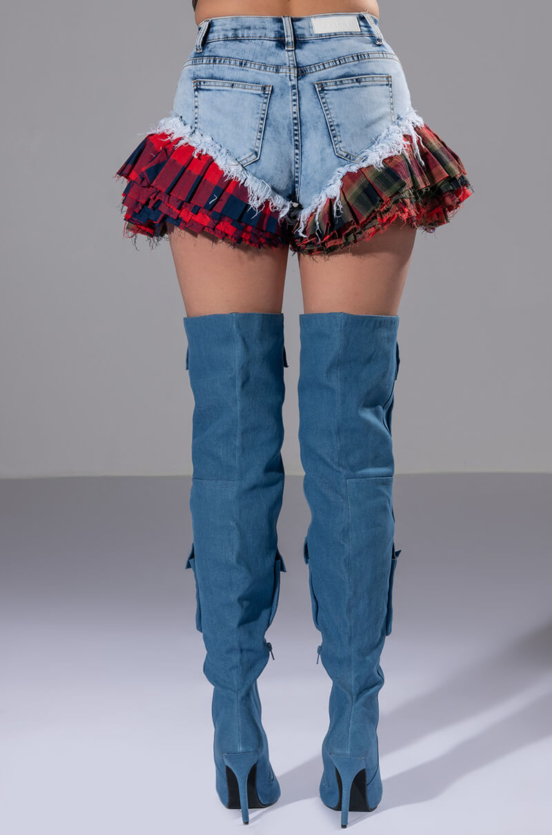 MODERN PUNK PLAID RUFFLE DENIM SHORT