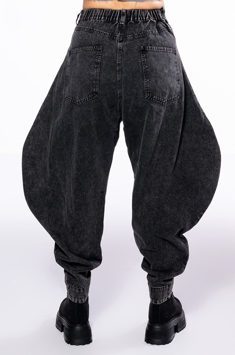 NEW YOU ABSTRACT VOLUME DENIM PANT