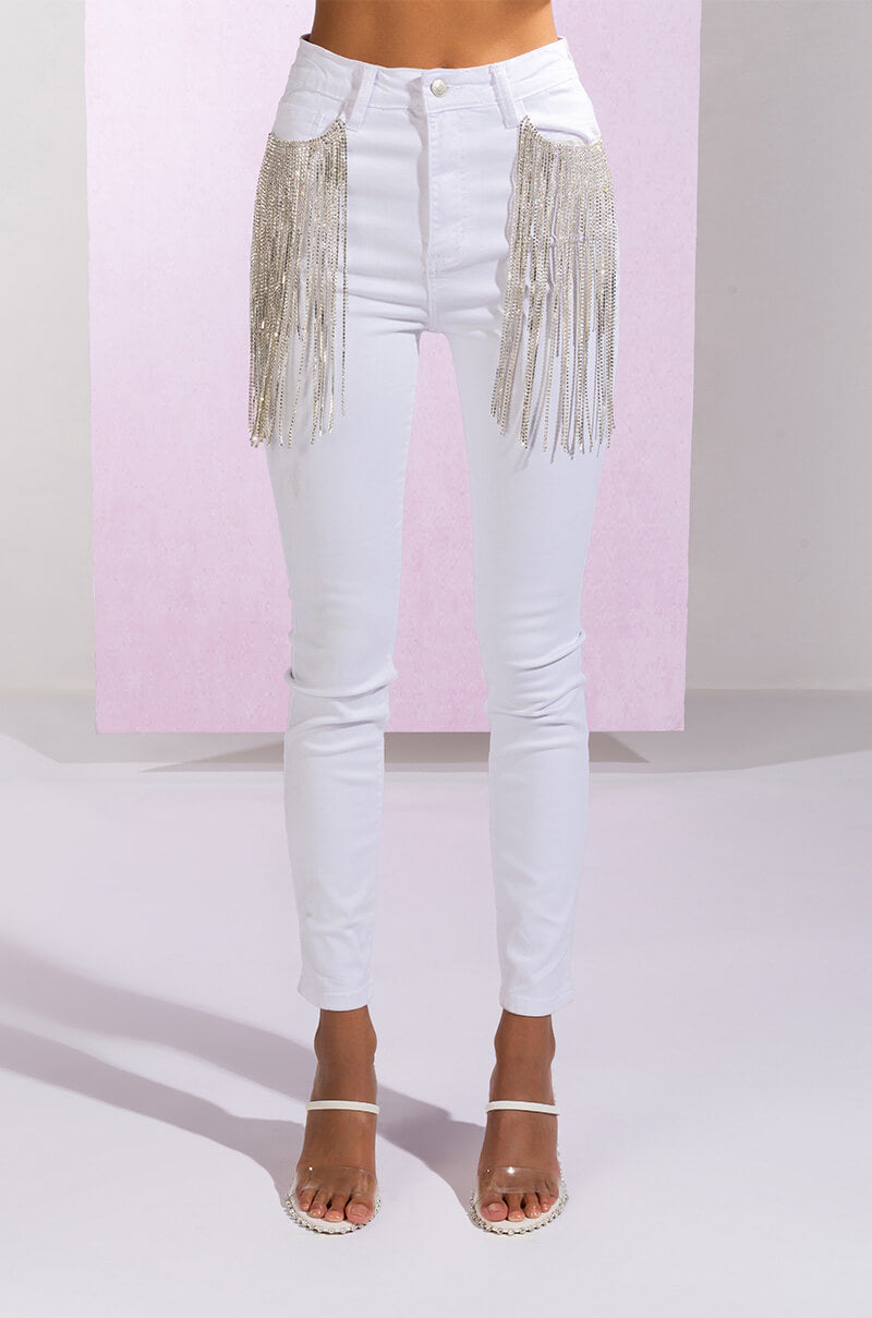NOTHIN BETTER RHINESTONE POCKET SKINNY JEANS
