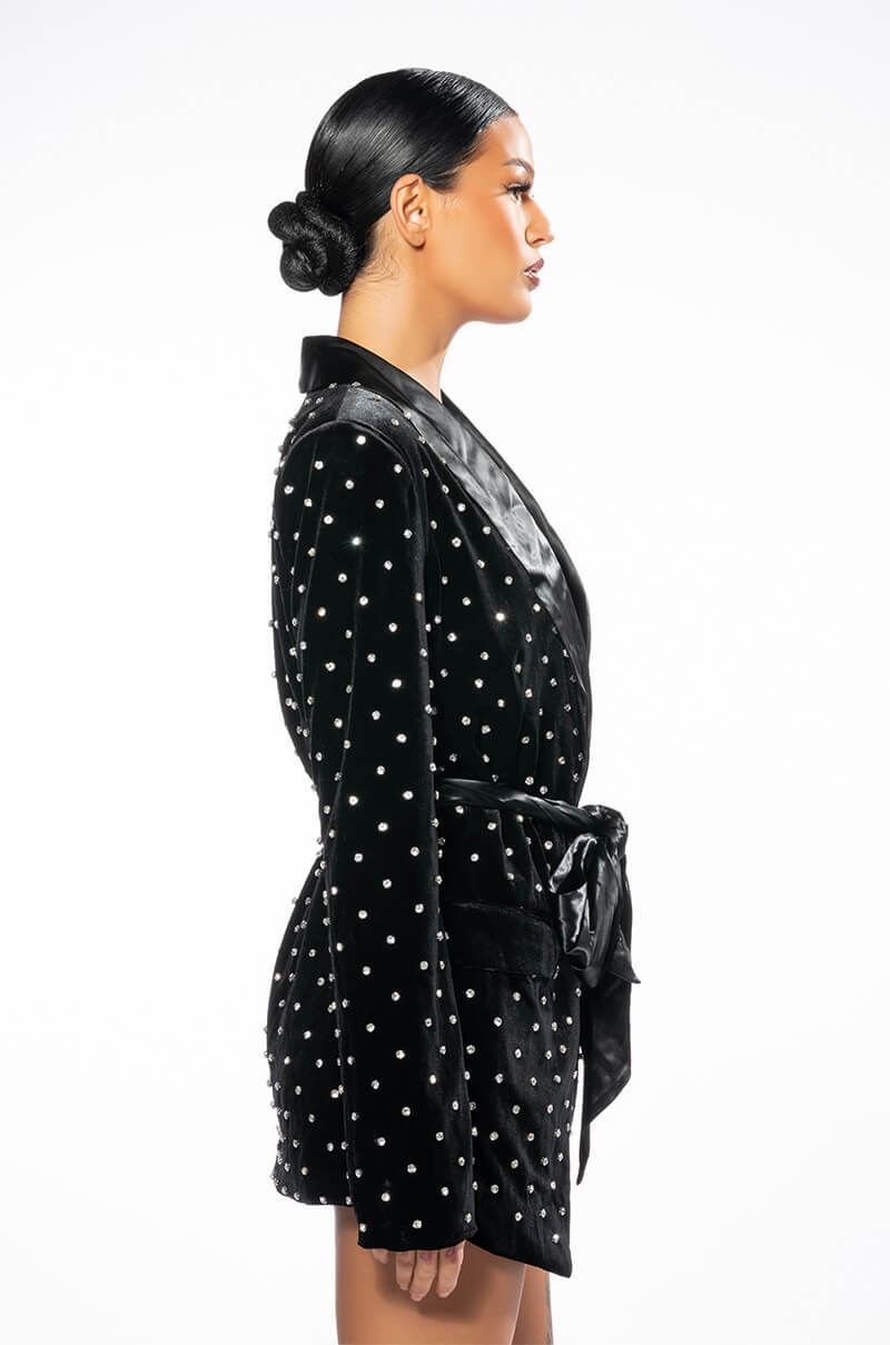 NYE VELVET BLAZER WITH SATIN LAPEL AND GEMS