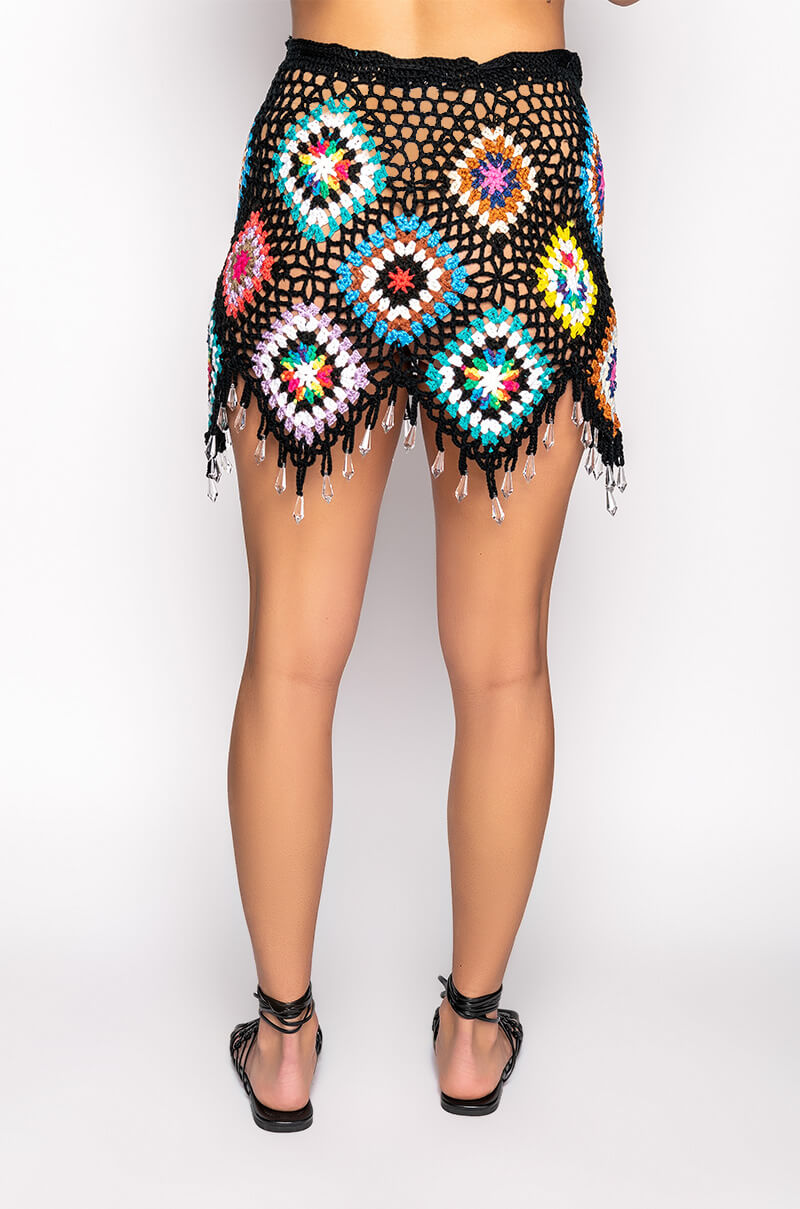 PACK YOUR BAGS RHINESTONE TRIM CROCHET SHORTS