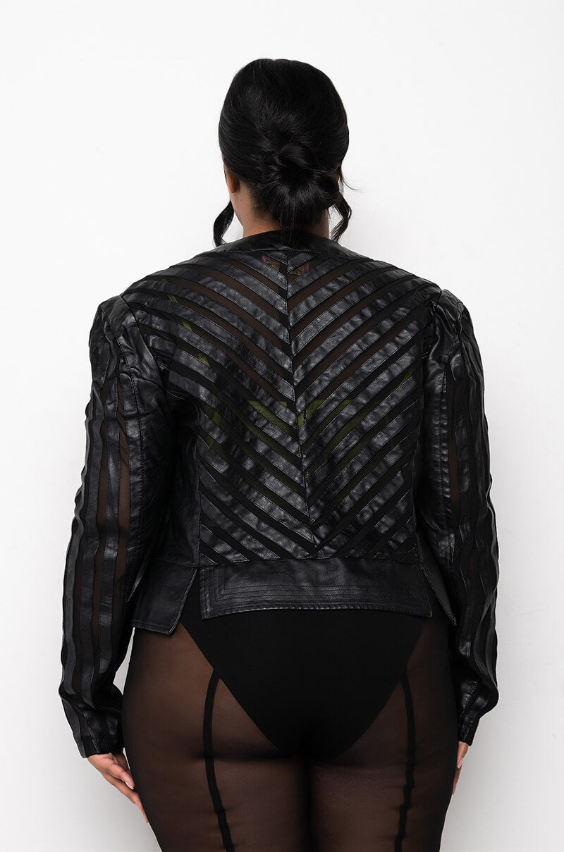 COME A LITTLE CLOSER MESH PLEATHER PLUS JACKET