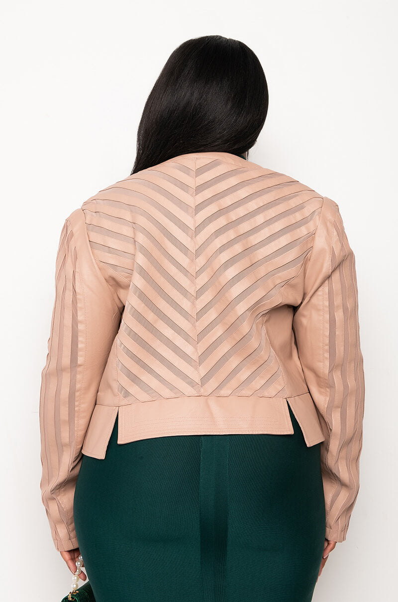 PLUS COME A LITTLE CLOSER MESH PLEATHER PLUS JACKET