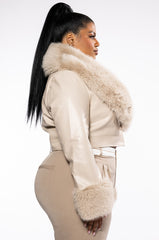 PLUS GISELE CROP MOTO BLAZER