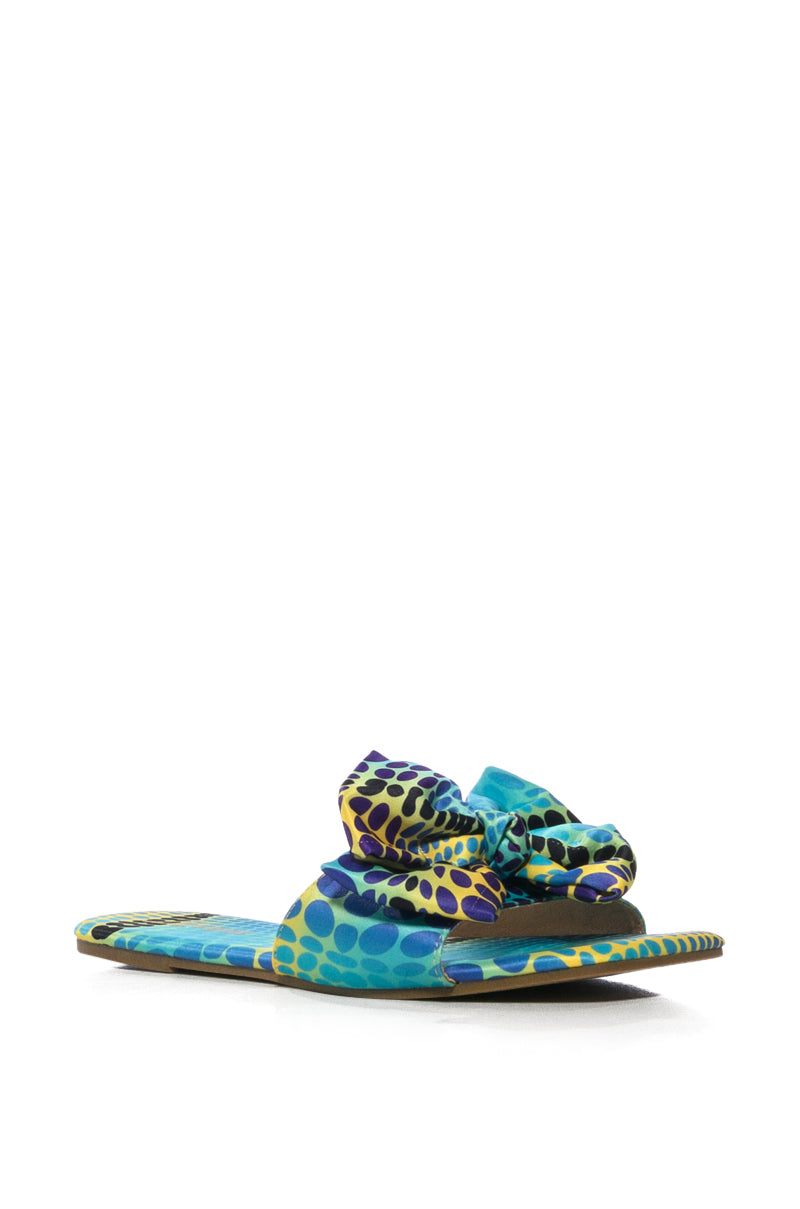 SHINEE-41 BLUE MULTI FLAT BOW SANDAL