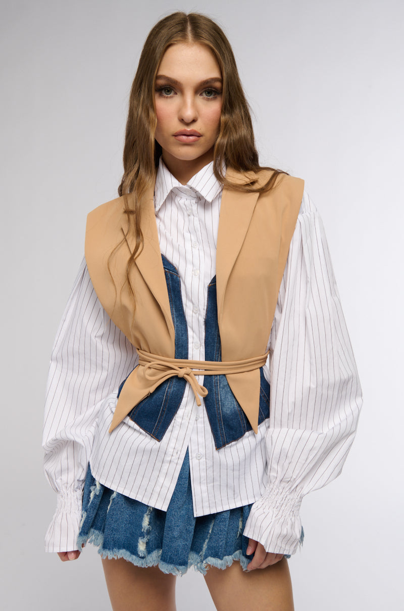 WORKING WOMAN SIDE TIE BLAZER VEST IN TAN
